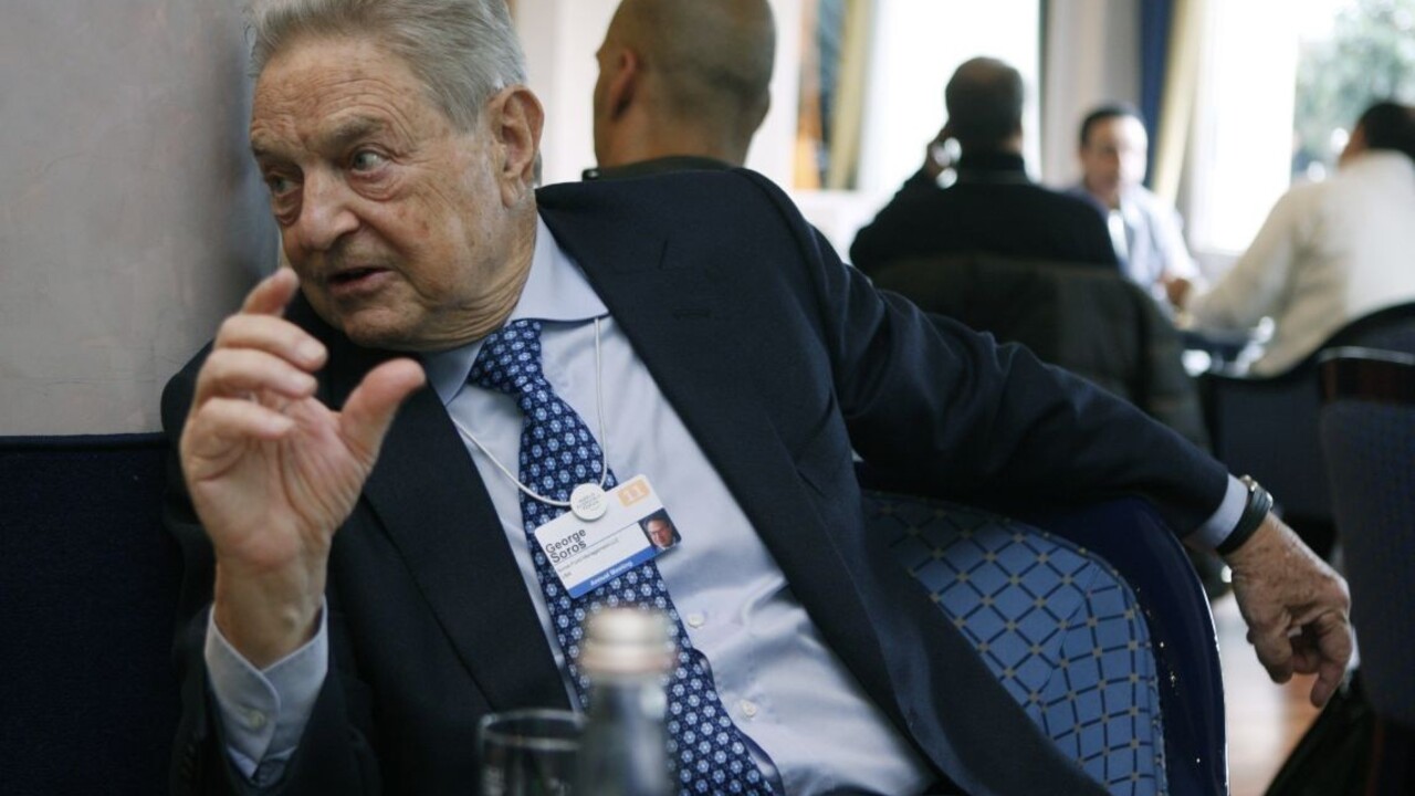 Soros chce zvrhnúť Fica, píšu maďarské provládne médiá
