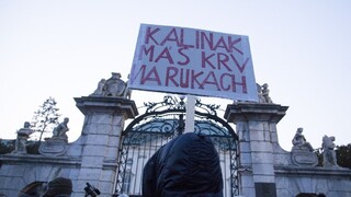 Situácia na Slovensku sa nezmenila, myslí si Stromček. Krajniak je proti