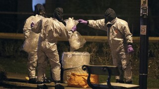 Rusko je vinné. Británia po útoku na špióna vyhostí desiatky ľudí