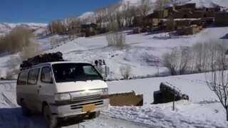 Afganistan láka turistov lyžovať / V USA otvorili múzeum neúspechu