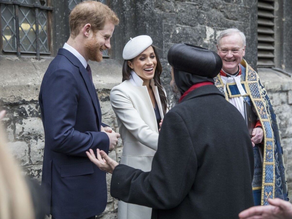 Harry a Meghan sa môžu vziať. Kráľovná oficiálne povolila svadbu