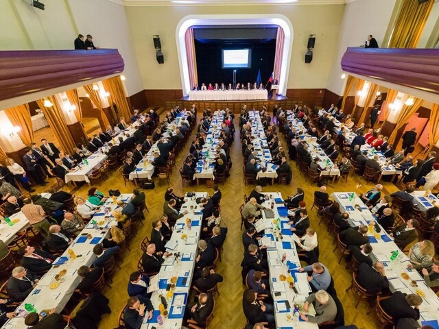 KDH si volí nového predsedu, v hre je niekoľko mien