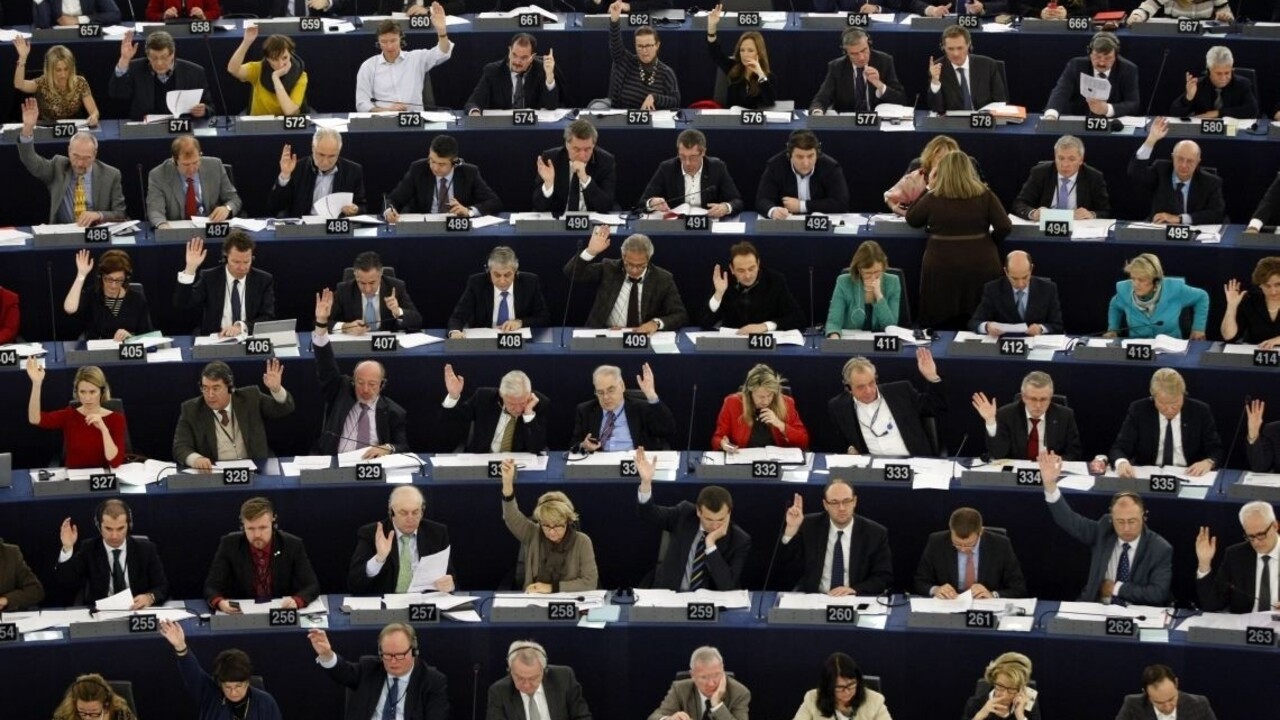 Členské štáty sa dohodli na termíne budúcoročných eurovolieb