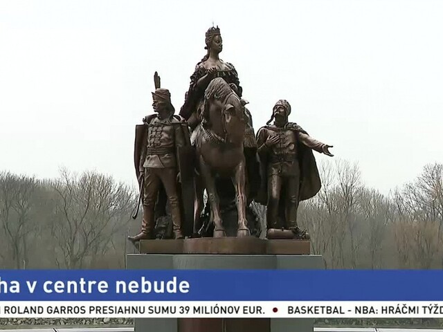 Socha Márie Terézie sa do centra Bratislavy nehodí, zhodli sa poslanci