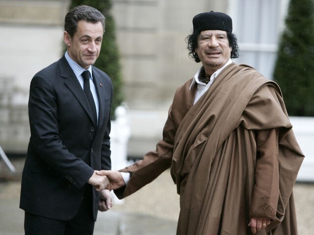 Sarkozy čelí trestnému stíhaniu. Mal peniaze od Kaddáfího?