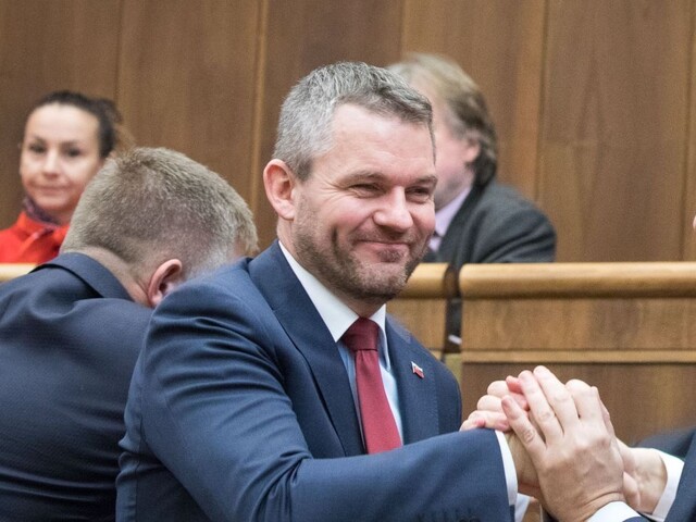 Pellegriniho novú vládu čaká posledná skúška, žiada o dôveru