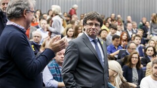 Puigdemont sa opäť vyhol zatknutiu, náhle odcestoval z Fínska