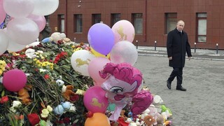 Na Sibíri platí štátny smútok. Obete požiaru si prišiel uctiť aj Putin