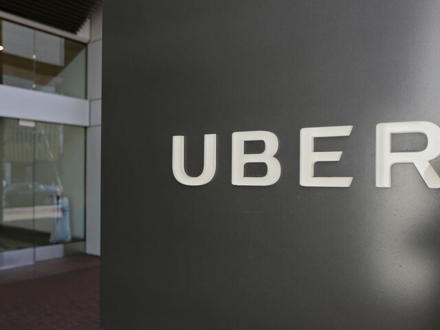 Uber má skončiť. Podľa odborníkov je rozumnejšie zmeniť zákony
