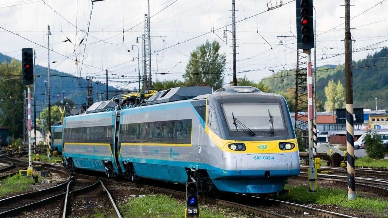 Česi sa inšpirovali Slovenskými vlakmi zadarmo pre študentov a seniorov