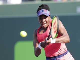 Venus Williamsová pri 21. účasti v Miami postúpila do štvrťfinále