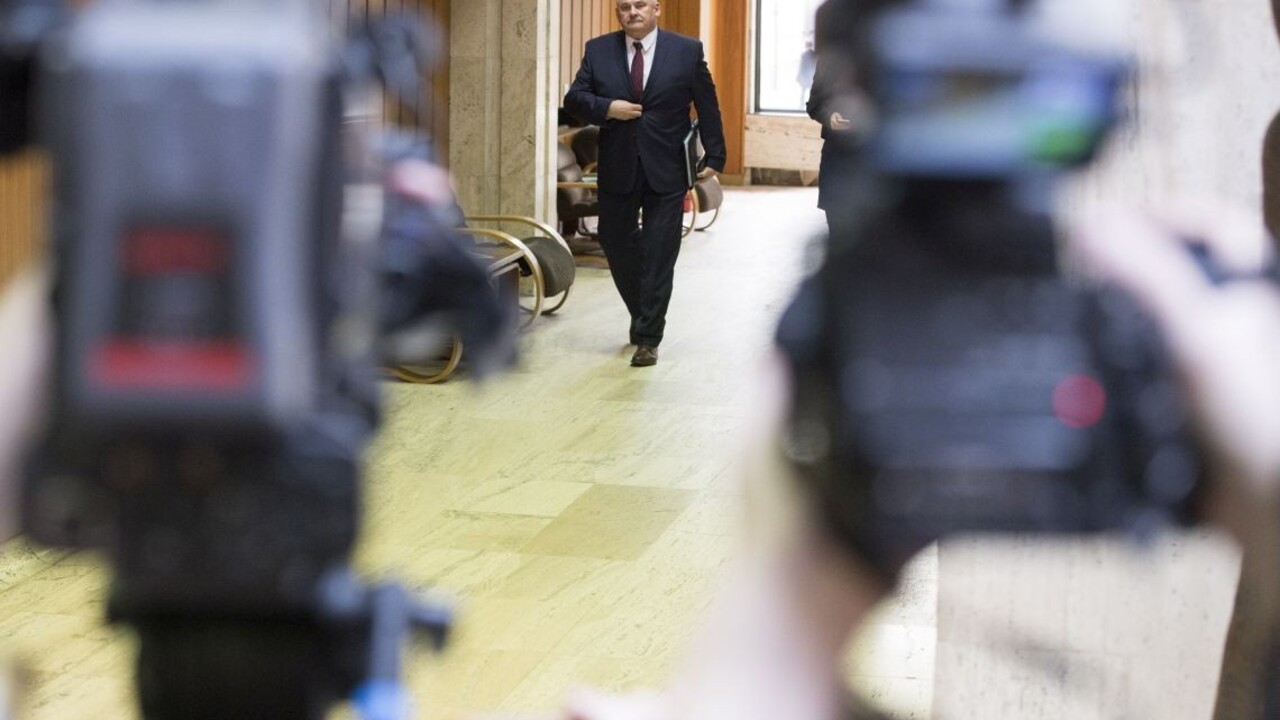 Pre mladé rodiny i seniorov. Ako má vyzerať sociálny balíček?