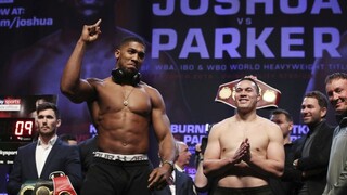 Fanúšikovia boxu si prídu na svoje. Joshua a Parker sa stretnú v ringu