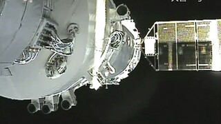 Z vesmíru budú padať trosky, čínska stanica sa rúti k Zemi