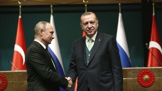 Putin sa stretol s Erdoganom, rokovali o raketách i Sýrii