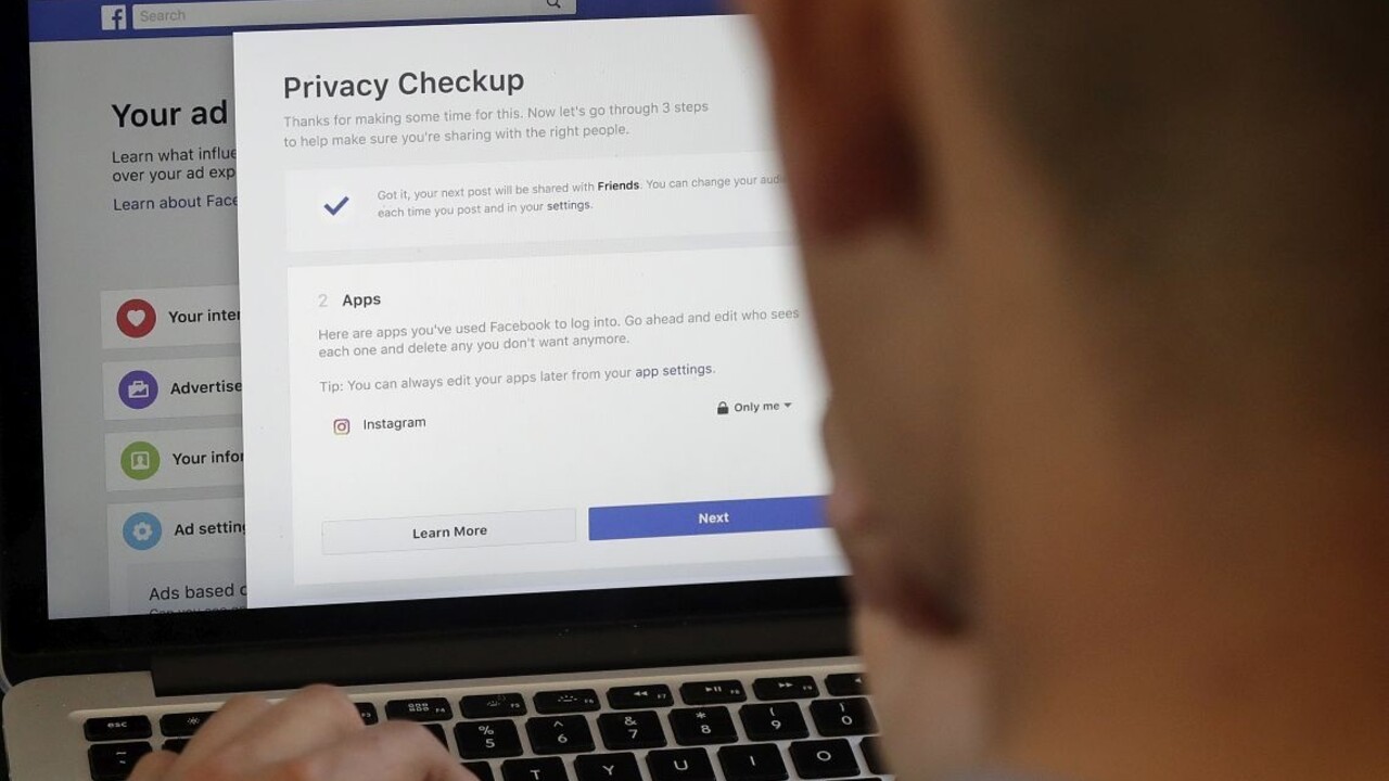 Prišlo vám upozornenie? Facebook píše užívateľom o zneužití údajov