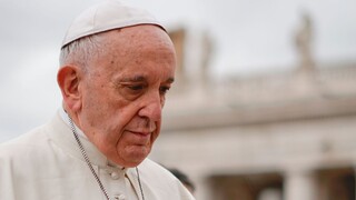 Pápež priznal vážnu chybu v prístupe k sexuálnemu škandálu