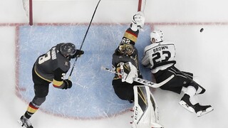 NHL: Nováčik Vegas s Tatarom zvládol prvý zápas play-off