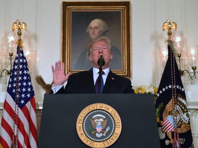 D. Trump a J. Dunford o podniknutých útokoch v Sýrii