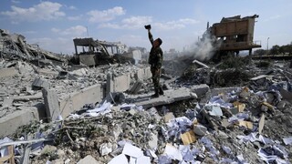 Bezpečnostná rada OSN odmietla výzvu Ruska, útoky v Sýrii neodsúdi