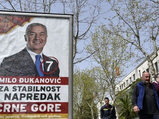 V Čiernej Hore sa začali voľby, favoritom je dlhoročný líder