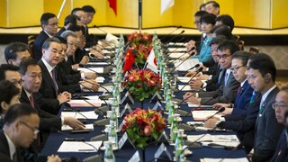 Čína a Japonsko sa zbližujú, dôvodom je obchodná politika USA