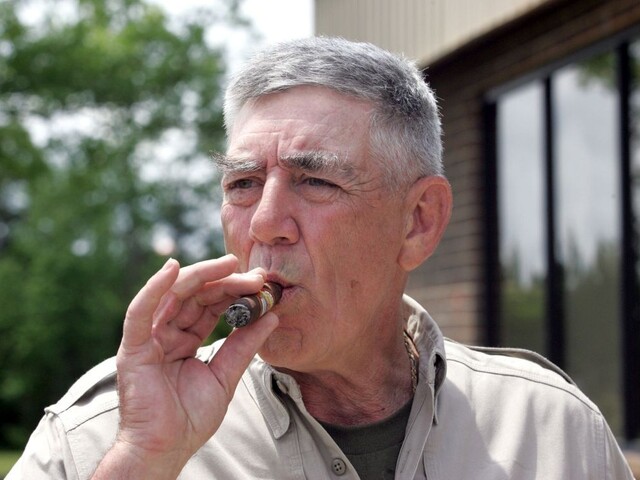 Zomrel tvrdý seržant z Kubrickovho filmu, Ronald Lee Ermey