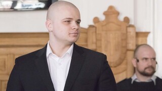 Proces s kotlebovcom Mazurekom sprevádzali dva protesty