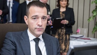 Drucker nečakane končí ako minister, o Gašparovi nerozhodol