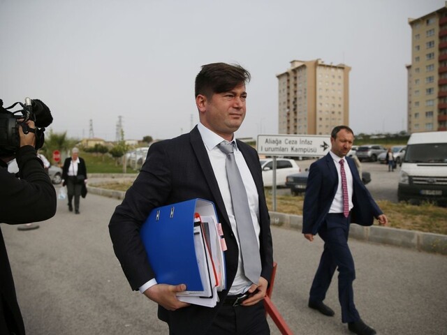 Začal sa proces s pastorom, ktorý mal pomáhať teroristom
