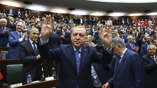 Turecký prezident ohlásil v krajine predčasné voľby