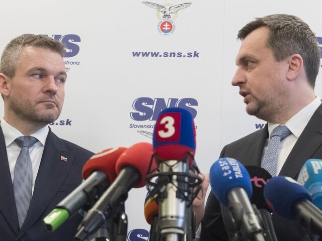 Premiér sa stretol so SNS, hovorili o zlepšovaní komunikácie
