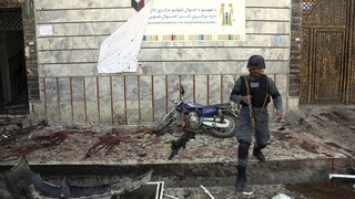 Kábulom otriasol výbuch, samovražedný útočník zabil desiatky ľudí