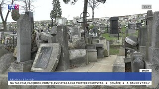 Zdevastovaný historický cintorín chce obec obnoviť