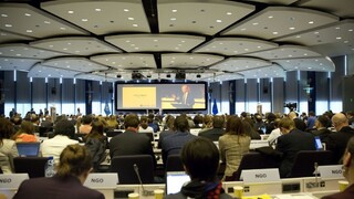 Koľko peňazí vyzbierajú krajiny pre Sýriu? Očakávajú sa miliardy