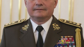 Doterajší šéf armády Maxim končí, vláda schválila jeho nástupcu