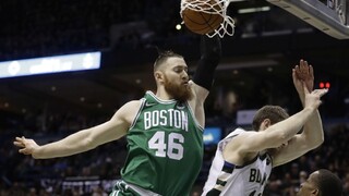 NBA: Milwaukee zdolalo Boston a vynútilo si rozhodujúci siedmy zápas