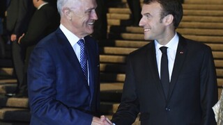 Macron navštívil Austráliu, chce posilniť obranné väzby