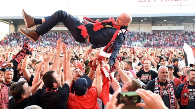 Spartak oslavuje. Po dlhých rokoch získal titul majstra Slovenska