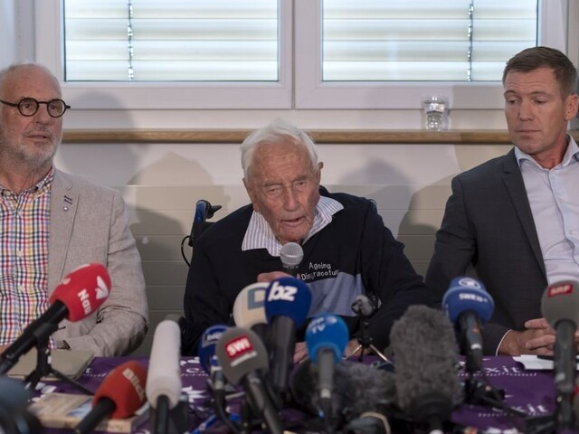 Uznávaný vedec cestoval za smrťou, doma mu nedovolili zomrieť