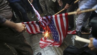 USA uvalili voči Iránu prvé sankcie po odstúpení od jadrovej dohody