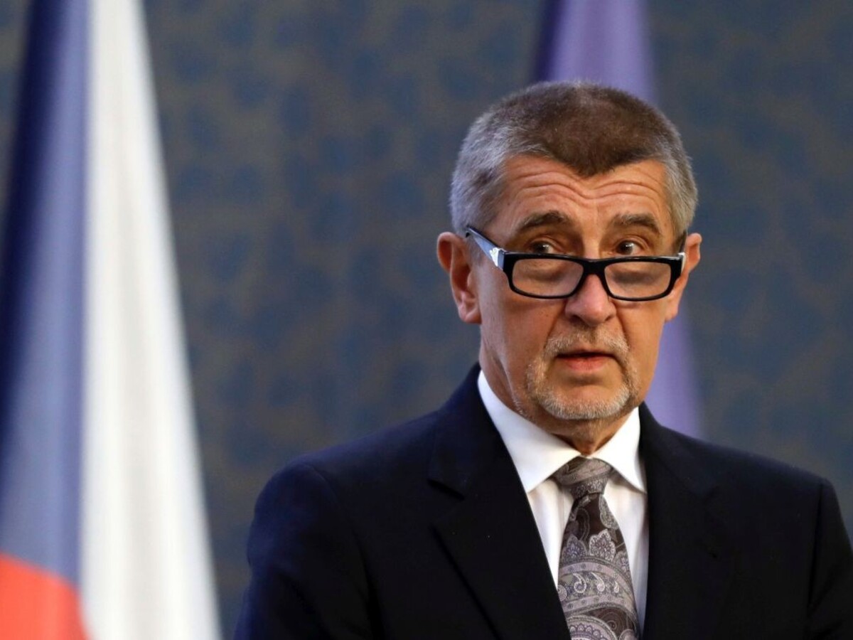ČSSD nesúhlasí s podporou komunistov, nechali to na Babiša