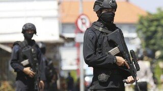Ďalší bombový atentát v Indonézii, 8-ročná útočníčka výbuch prežila