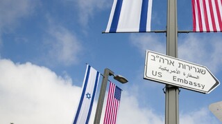 USA v tieni protestov slávnostne otvorili ambasádu v Jeruzaleme