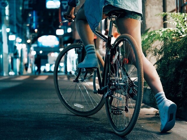Slováci menia autá za bicykle nielen kvôli zápcham v mestách