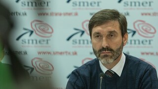 Kiska by mal zvážiť odstúpenie, tvrdia poslanci Smeru