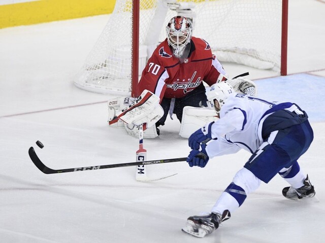 NHL: Washington na domácom ľade neuspel, zdolala ho Tampa