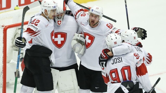 Lotyši potrápili Švédov, Švajčiari prekvapili víťazstvom nad Fínmi