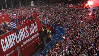V Madride tieklo šampanské, Atlético oslavovalo triumf v EL