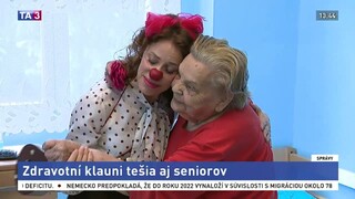 Zdravotní klauni nepracujú len s deťmi, rozveseľujú aj seniorov